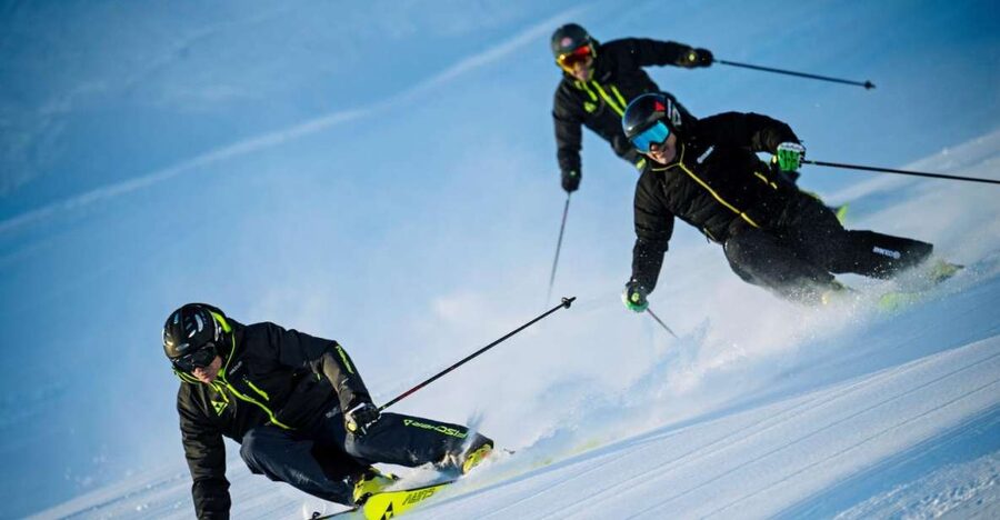 1 day Adult Ski Lessons for First Timers at Feldberg - Starting at Köpfleweg 1