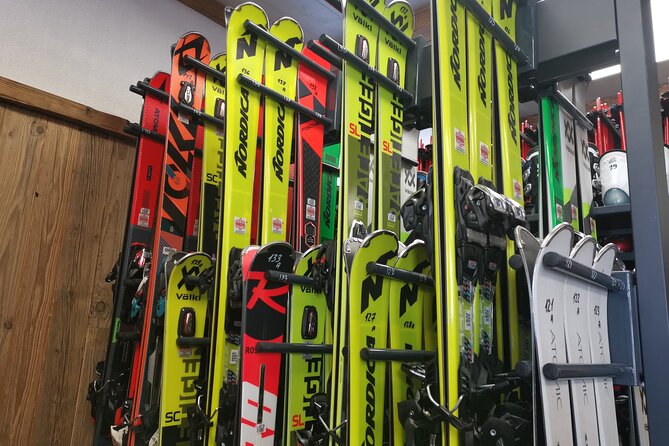 4 days Ski equipment rental in Borovets - The fitting process and equipment choice