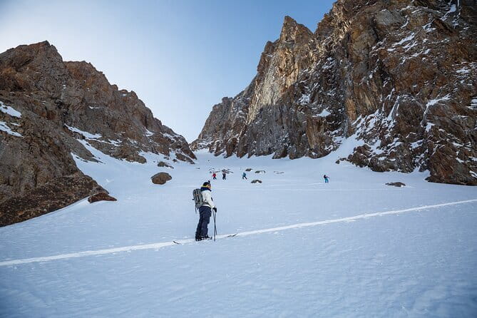 5 Days Shymbulak Backcountry Skiing and Snowboarding - Five days around the Maloalmatinsky ridge