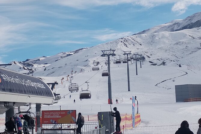 A Private Day Trip to Shahdag Ski Resort - Choosing between cable cars, rides, and outdoor activities