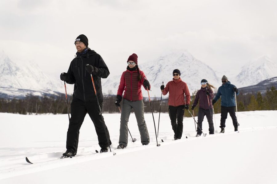 Breivikeidet: Cross-Country Skiing & Husky Visit - Key points to know before you book