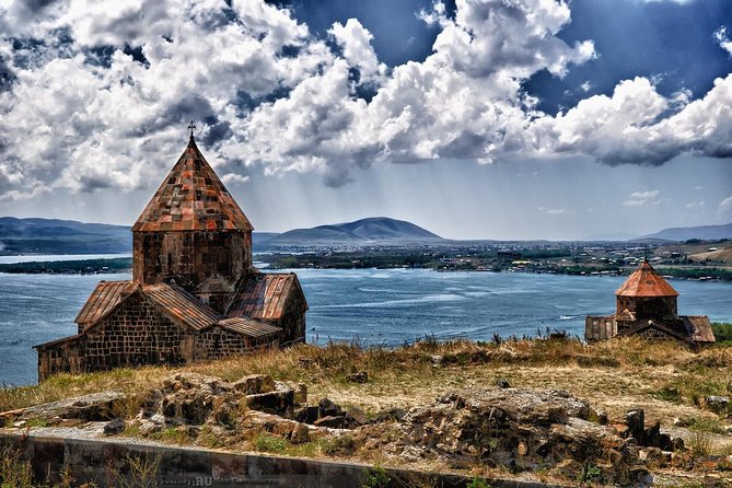 Dilijan (Haghartsin Monastery),Lake Sevan,Tsakhkadzor(ski resort) - Sergey and the driving experience