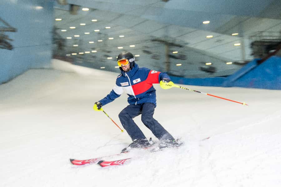 Dubai: 2-Hour or Full-Day Slope Session at Ski Dubai - Choosing between two hours and a full day
