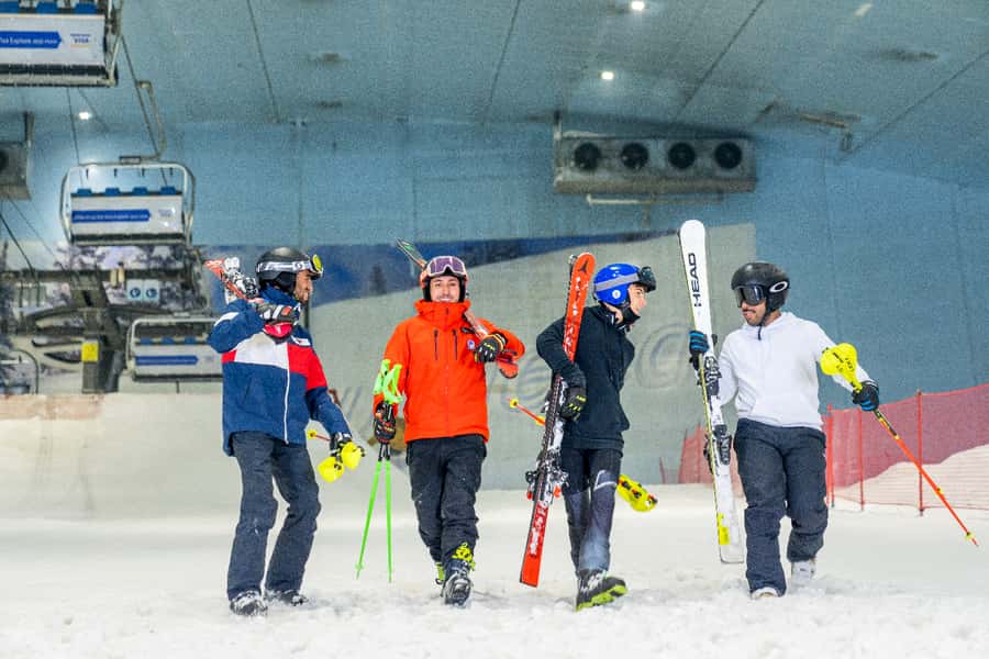 Dubai: 2-Hour or Full-Day Slope Session at Ski Dubai - Lifts, queues, and slope etiquette