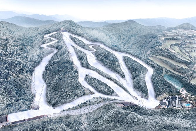 Elysian Gangchon Winter Ski + Eobi Ice Valley Day Tour fr Seoul - Eobi Ice Valley from December 20