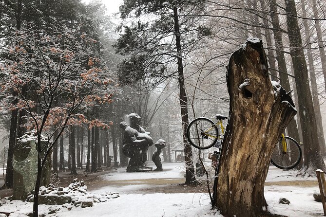 Eobi Ice Valley / Elysian Ski Resort / Nami Island - Eobi Ice Valley: a short but striking final stop