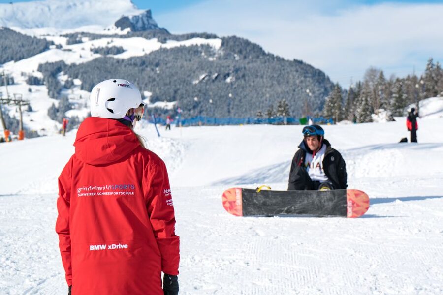 From Interlaken: Grindelwald Beginners Snowboarding Lesson - Is $256 a Fair Price?