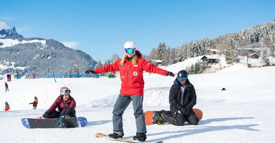 From Interlaken: Grindelwald Beginners Snowboarding Lesson - Planning Around Weather and Cancellations