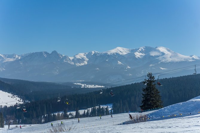 From Kraków: Slovakia Treetop Walk and Bachledka Ski - Four hours on the Bachledka slopes