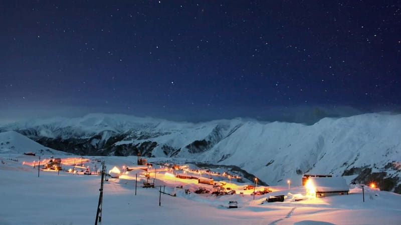 From Tbilisi: Full-Day Gudauri Ski Resort Day Trip - Cable cars and the 3,307-meter viewpoint