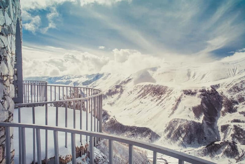 From Tbilisi: Gudauri Ski Resort or Kazbegi Day Tour - Guides, vehicles, and the pace of the day