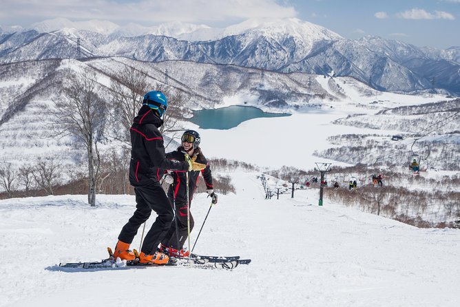 Full Day Ski Lesson (6 hours) in Yuzawa, Japan - Six private hours at Iwappara Ski Resort