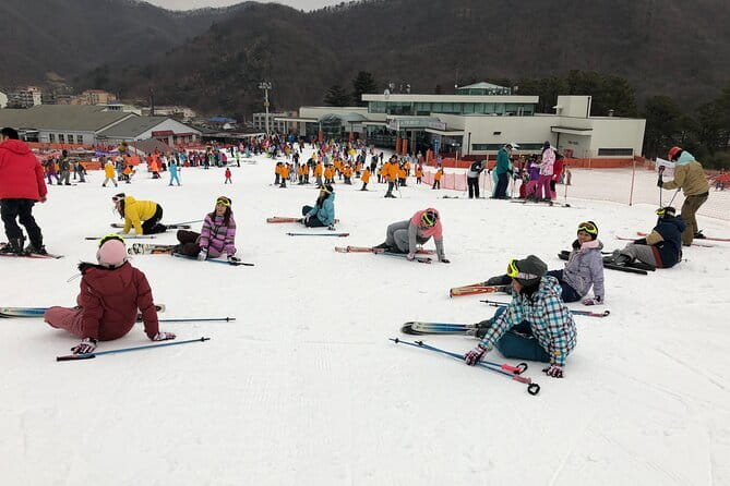 Jisan Forest Ski Resort and Everland 1 Day Tour - Three hours at Jisan Forest Resort