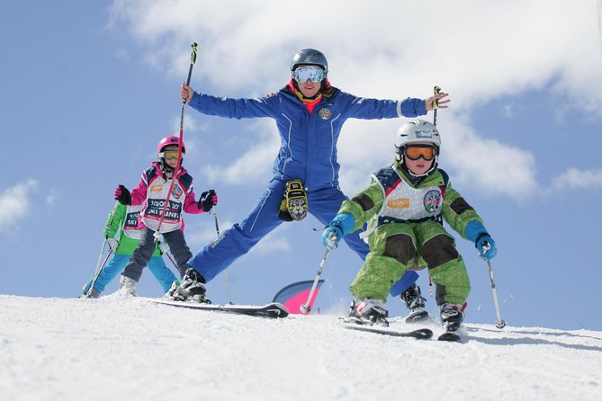 Lessons in Mini-Group - 3 hours a day - skiing - Is $320.79 good value?