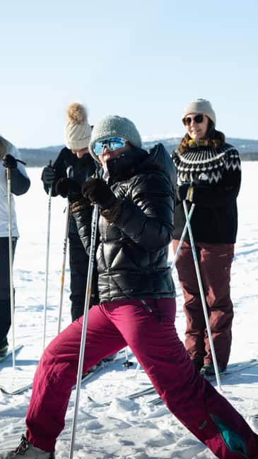 Levi: Cross-Country Skiing Tour for Beginners - Learning the Finnish way to travel on snow