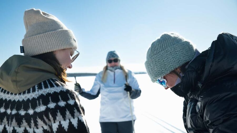 Levi: Cross-Country Skiing Tour for Beginners - Dressing for temperatures below freezing