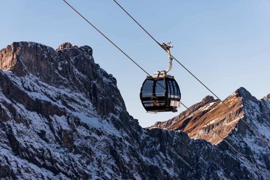 Lucerne: Mount Titlis First time Ski Experience - The optional Mount Titlis summit at 3,028 meters