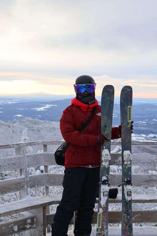 Montreal: Guided Skiing in Quebec Forests - Leaving Montreal for a full day on snow