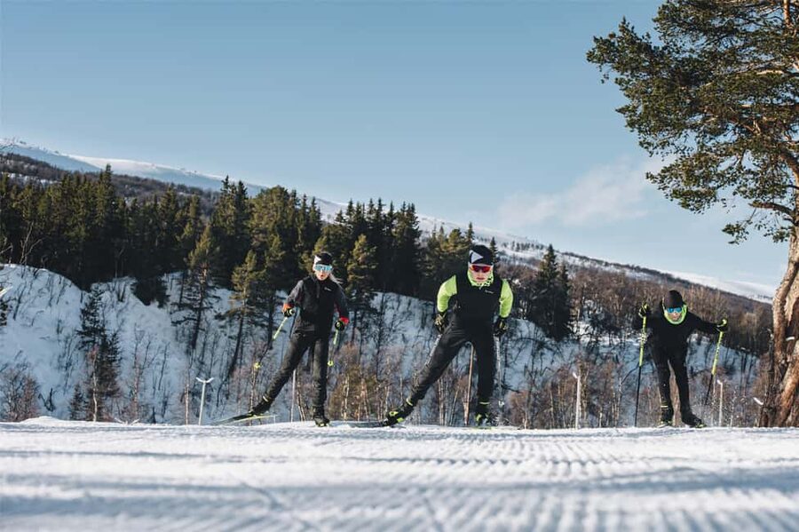 Oslo: Cross Country Skiing Equipment with private lesson - What the two-hour lesson is likely to feel like