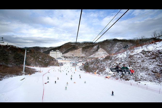 Private Ski Tour(Lesson) near Seoul at Elysian Gangchon Resort - The guide can make or break the lesson