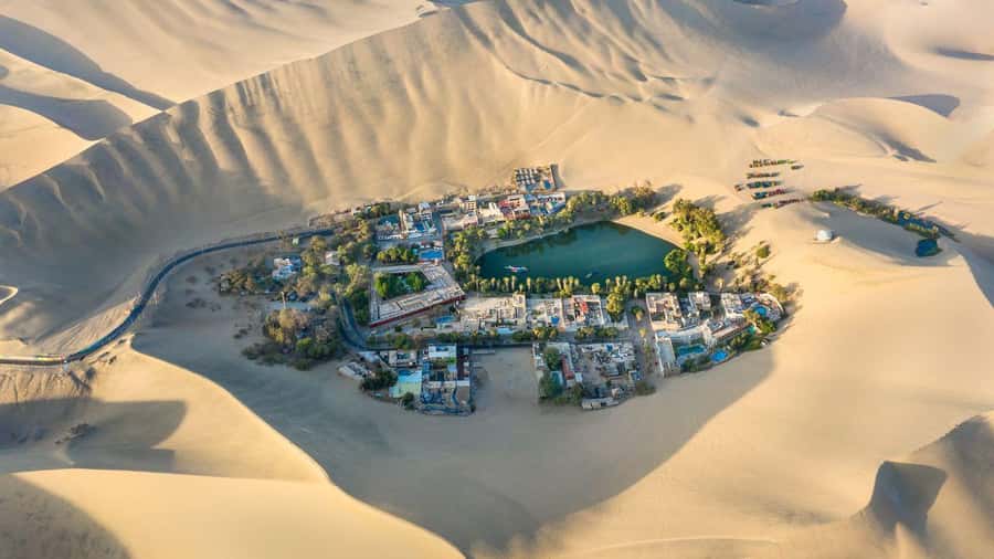 Pro Sanboarding or skiing in Huacachina from Lima - Day trip - Arriving at Huacachina oasis