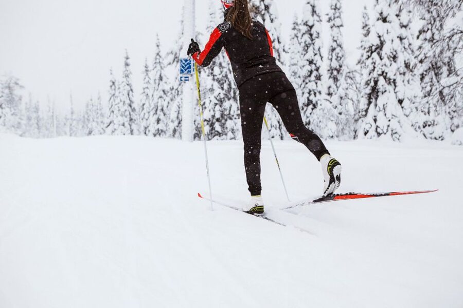 Ruka: Cross-country skiing - Moving onto an official maintained track