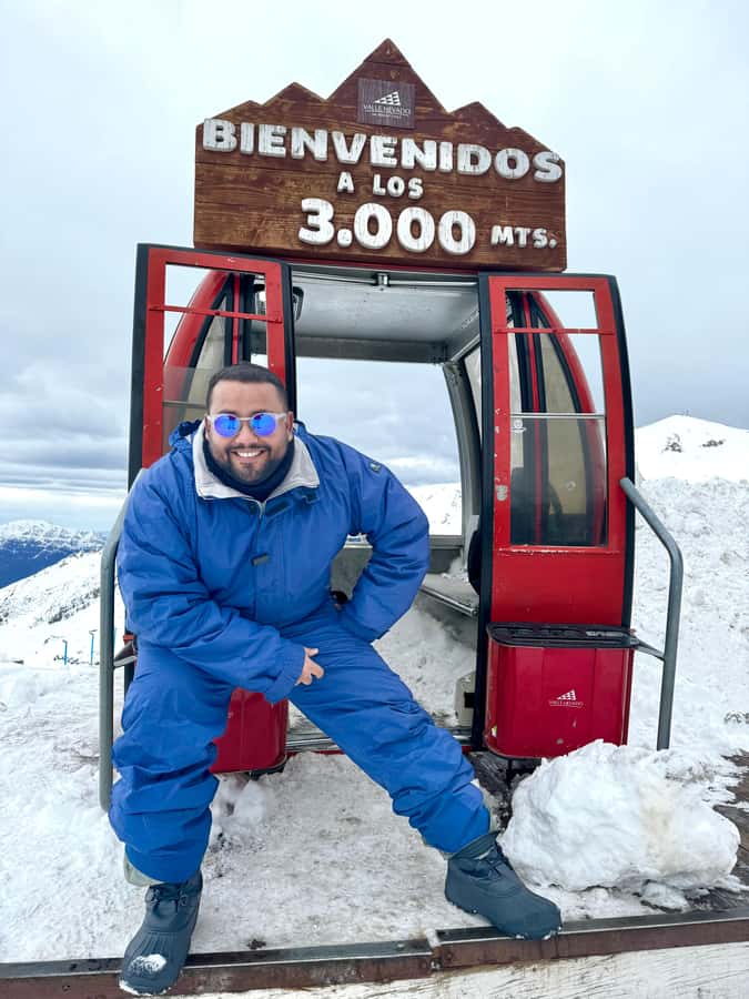 Santiago: Valle Nevado Ski Day Trip with Hotel Transfers - Key points to know before booking