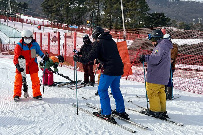 Seoul to Jisan Ski Resort (Fun 1 Day Trip Winter Sports & Skiing) - Group size, timing, and the practical trade-offs