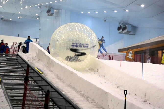 Ski Dubai Snow Plus admission Ticket - Entering Ski Dubai inside Mall of the Emirates