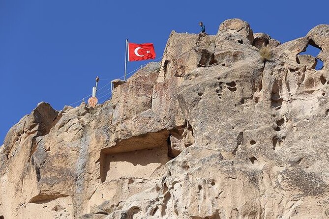 Ski Tour in Cappadocia with full stuff - Who will get the most from this ski day