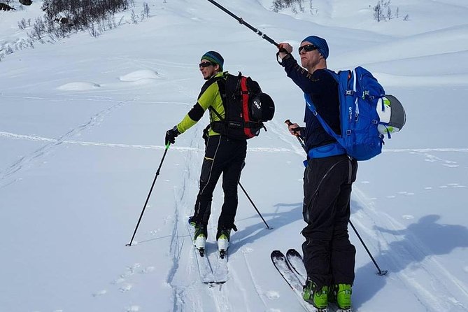 Ski Touring with Norway Mountain Guides. - What the guides add to the day