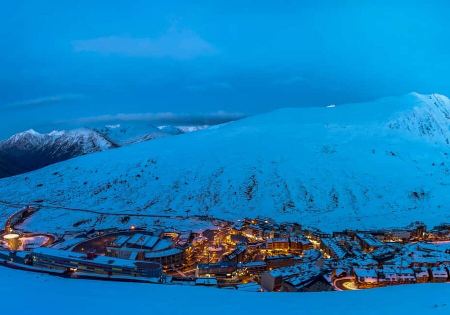 Tbilisi: 2-Day Gudauri Ski Resort Private Tour - Who should book this Gudauri trip?