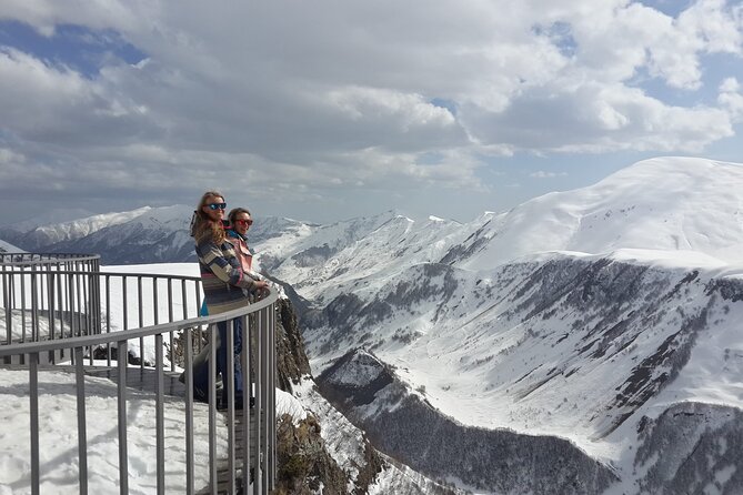 Tbilisi to Ananuri Gudauri Ski Resort Winter Holidays - Zhinvali Dam and the turquoise water