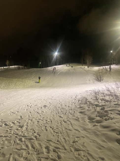 Tromsø: Sledding, Toboggan, Mini Skiing, Lasso & Arctic Fun - Mini-Skiing: Small Equipment, Big Entertainment