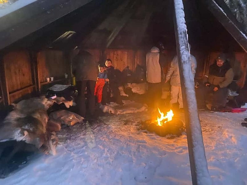 Tromsø: Sledding, Toboggan, Mini Skiing, Lasso & Arctic Fun - A Chance to Build a Snowman