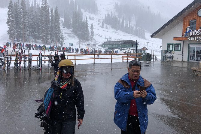 Winter fun-Private transportation to Ski, snowmobiling, and dog sledding areas. - Comfort, fitness, and family details