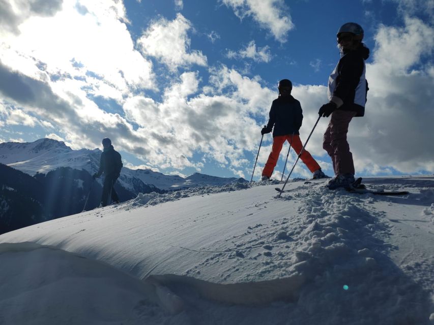 Zell am See Kaprun: Private Ski Guiding with Hajo - Meeting at Bründl Sport before the first lift