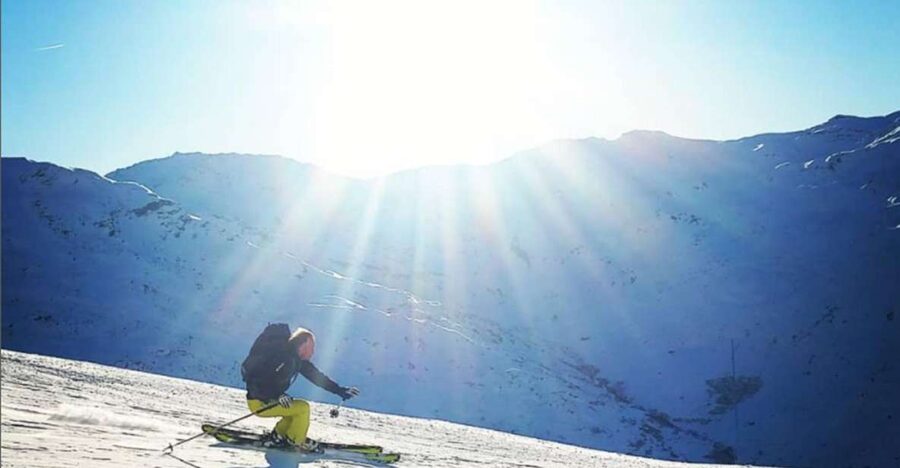 Zell am See Kaprun: Private Ski Guiding with Hajo - Mountain huts and a more relaxed lunch stop
