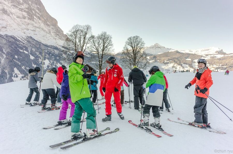 Zurich/Lucerne: Swiss Ski Experience in the Jungfrau Region - Should you book the Jungfrau ski experience?