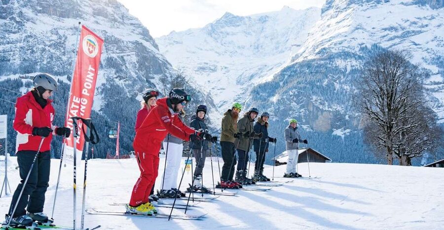 Zurich/Lucerne: Swiss Ski Experience in the Jungfrau Region - Interlaken gives you a useful Alpine pause