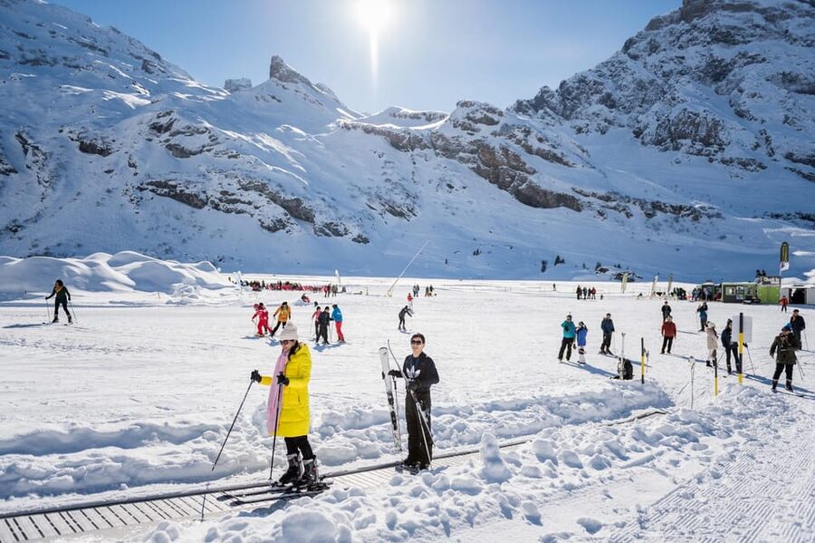Zurich: Titlis Beginner Ski day snow experience & Lucerne - Engelberg and the move into the snow